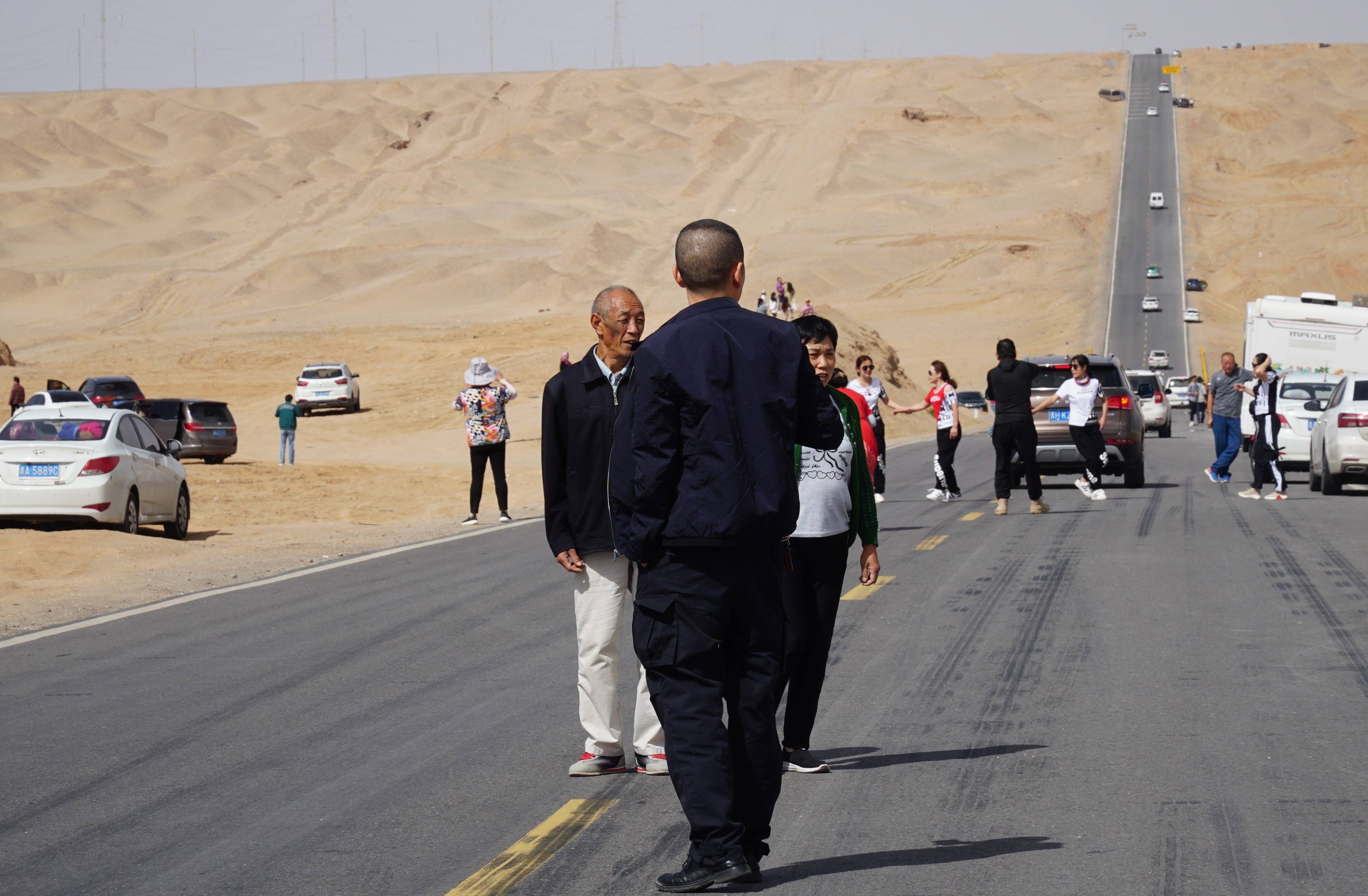 青海省|记者走访网红“U型公路” 发现这些问题……