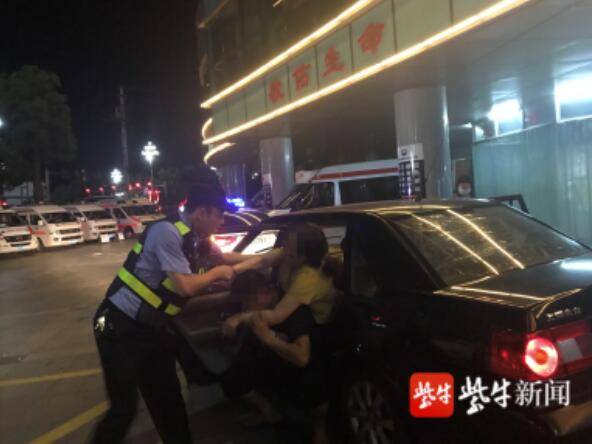 王先生|女子突发疾病情况危急 警车开道助其就医