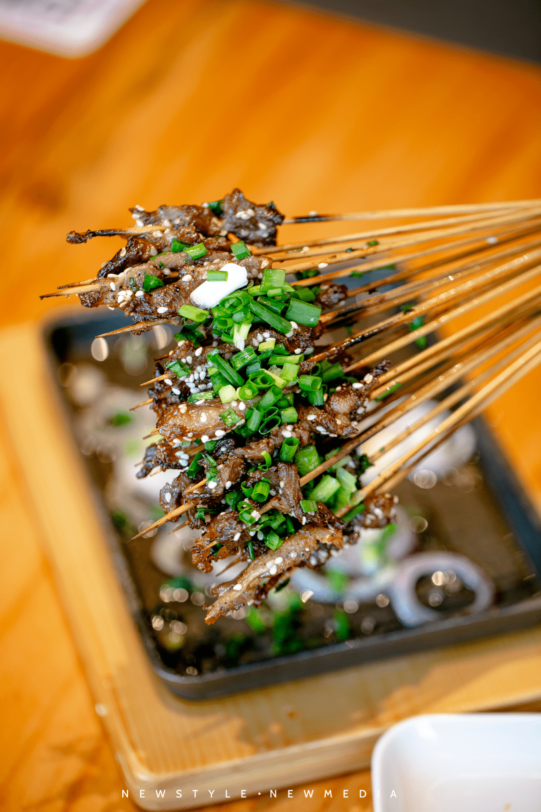 羔羊肉串|烧烤界“扛霸子”木屋烧烤又开新店！5.8折撸串喝酒