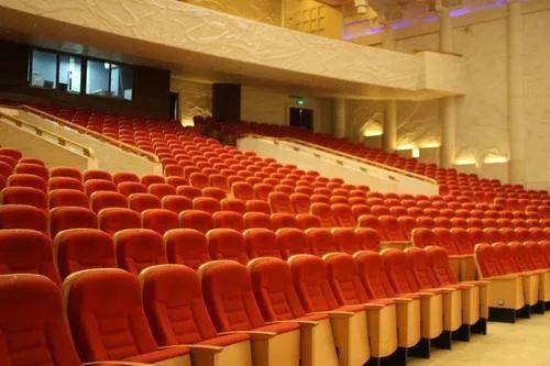 人民剧院 75e4451dd3924eafb4e5e65e7f9cc586.jpeg