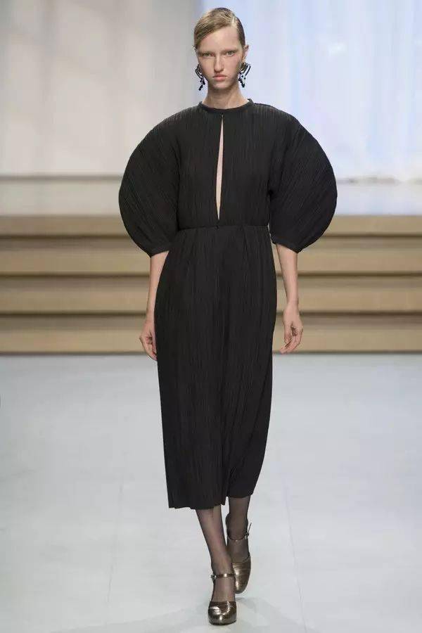 Anthony|夸张比例肩袖结构工艺设计！（廓形趋势）