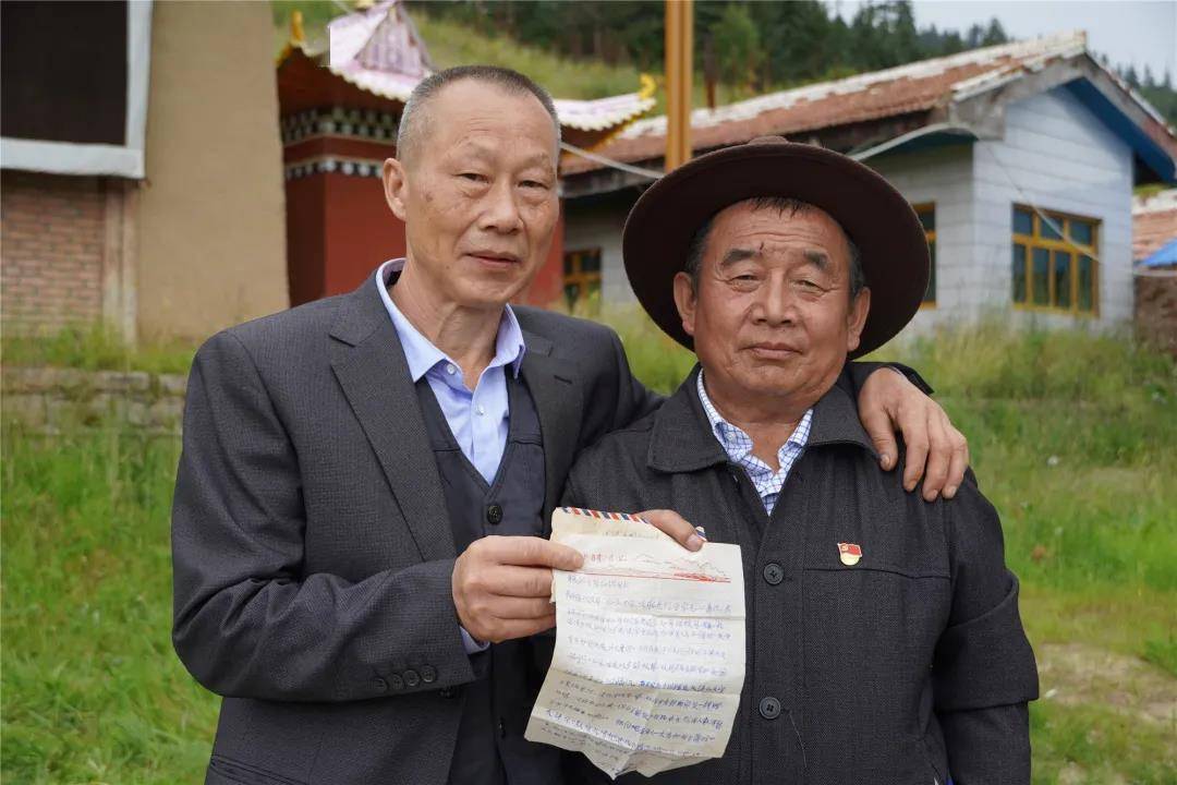 阿西镇人口_阿西吧图片