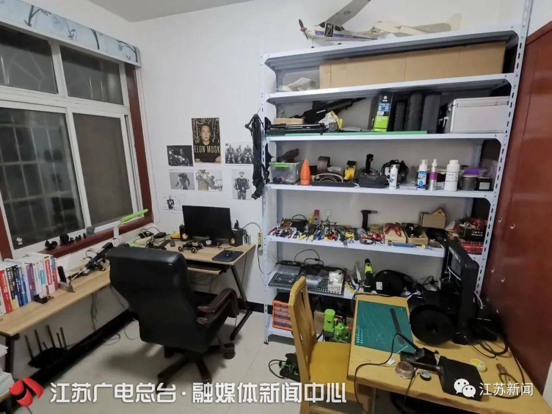 手机|看完别人的暑假，手里的手机突然不好玩了…