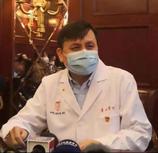 张文宏医生现在咋样了 53930455cb144d7b991438080c1c031d.jpeg