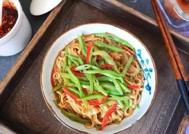 挂面|一周要吃两三次，每次都能吃两大碗，好吃又好做！老公最馋这碗面