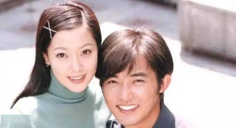 肌肤|40岁的年龄，18岁的脸，深扒“金喜善们”的冻龄术，竟然都是它！