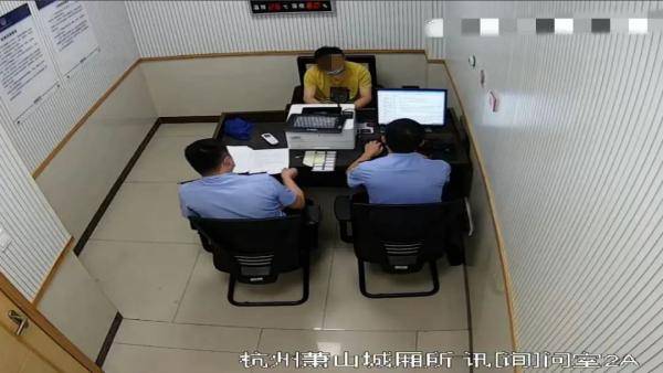 房间|“小姐姐,出门记得关门...”杭州一独居女孩屋内多了张字条,一看监控不寒而栗