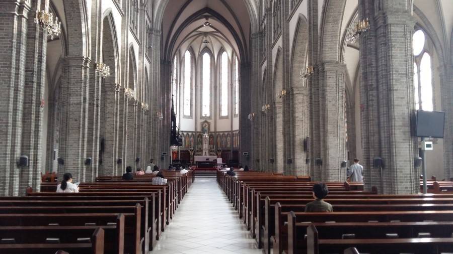 宗教|韩媒:佛教、天主教都安然无恙,为何新教病例激增?