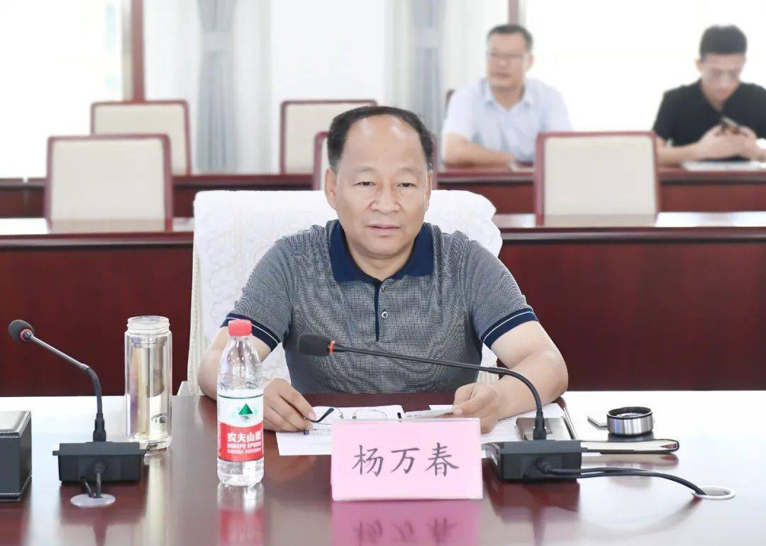 新区领导杨万春,赵振有,魏忠彦出席考察活动.
