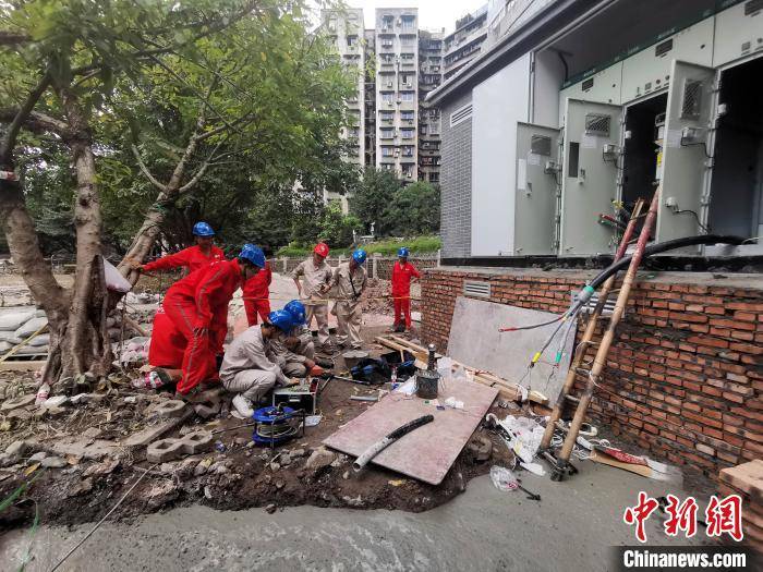 滨路|经过31小时连续抢修 重庆南滨路沿线1.3万余户居民恢复供电