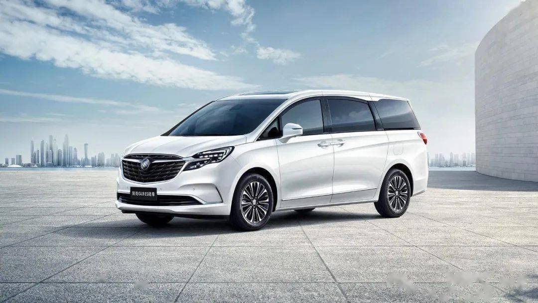 型反转|26个月以来最强正增长，车市V型反转背后，下半年3%~5%增幅可期