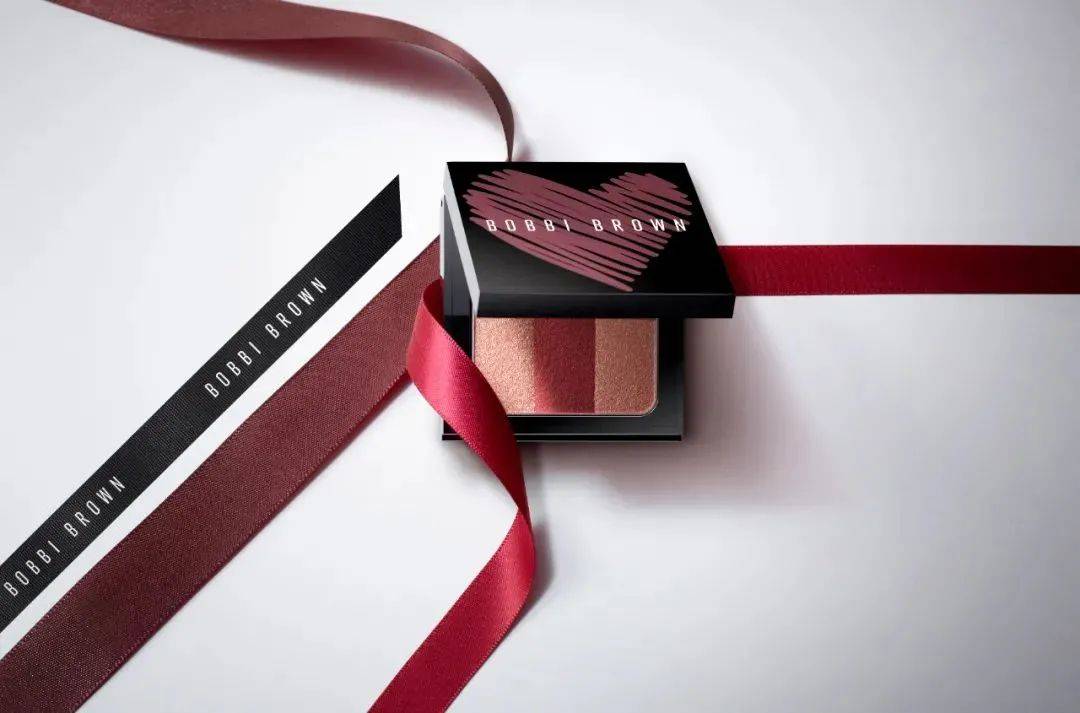 礼盒|男朋友先放一放，趁情人节买套美容品挺值的！