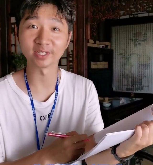 陈大愚|陈佩斯儿子在剧组当爸爸助理 30岁了还被人说啃老