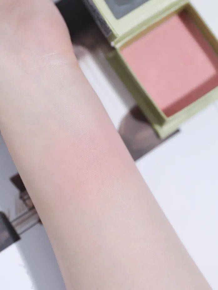 成功|素人改造|让你约会成功“换头”的妆容,全教给你们!