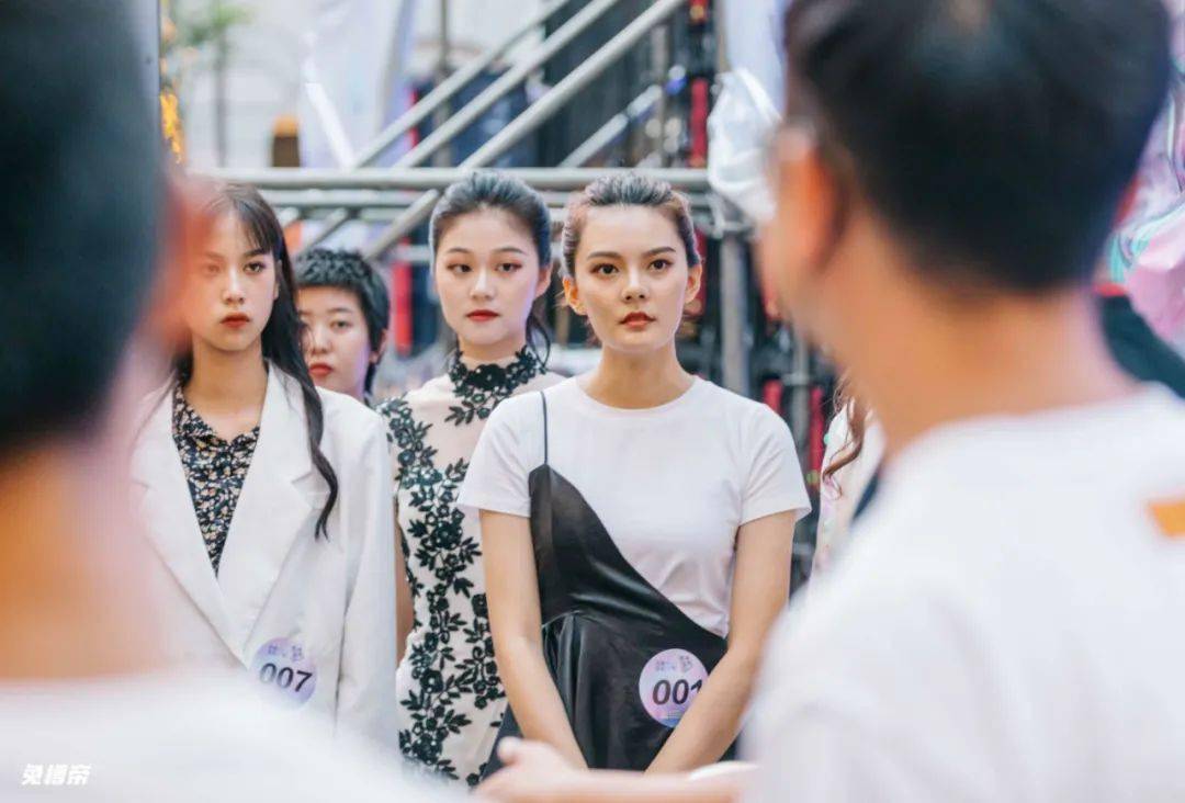 时尚|郑州这场国际化T台大秀，时尚的宠儿都去这里打卡！