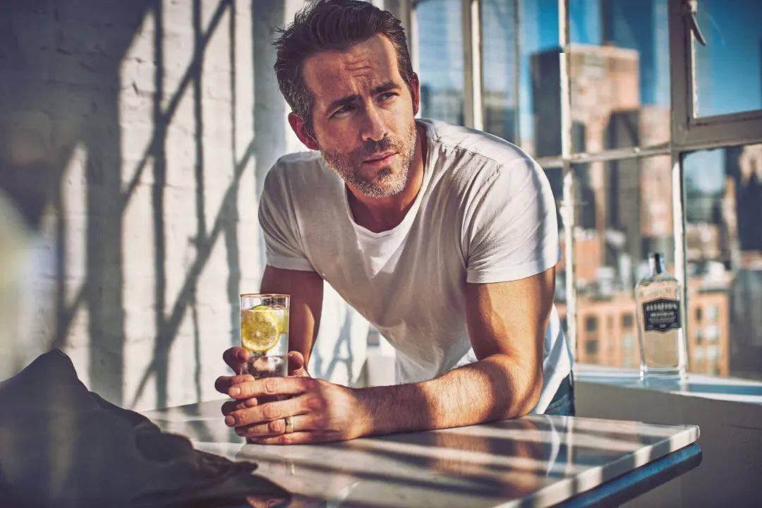 品牌|明星的副业野到你想不到，Ryan Reynolds套现六亿美元！
