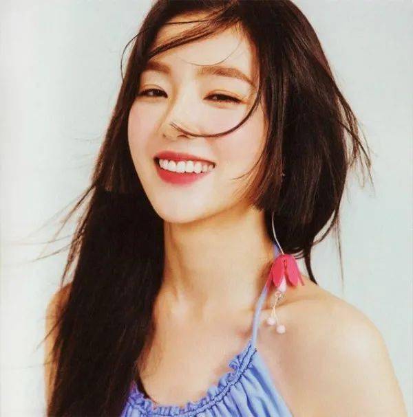 发型|火遍全网的“茶艺”发型太绝了！实用又显脸小，颜值秒加100分！