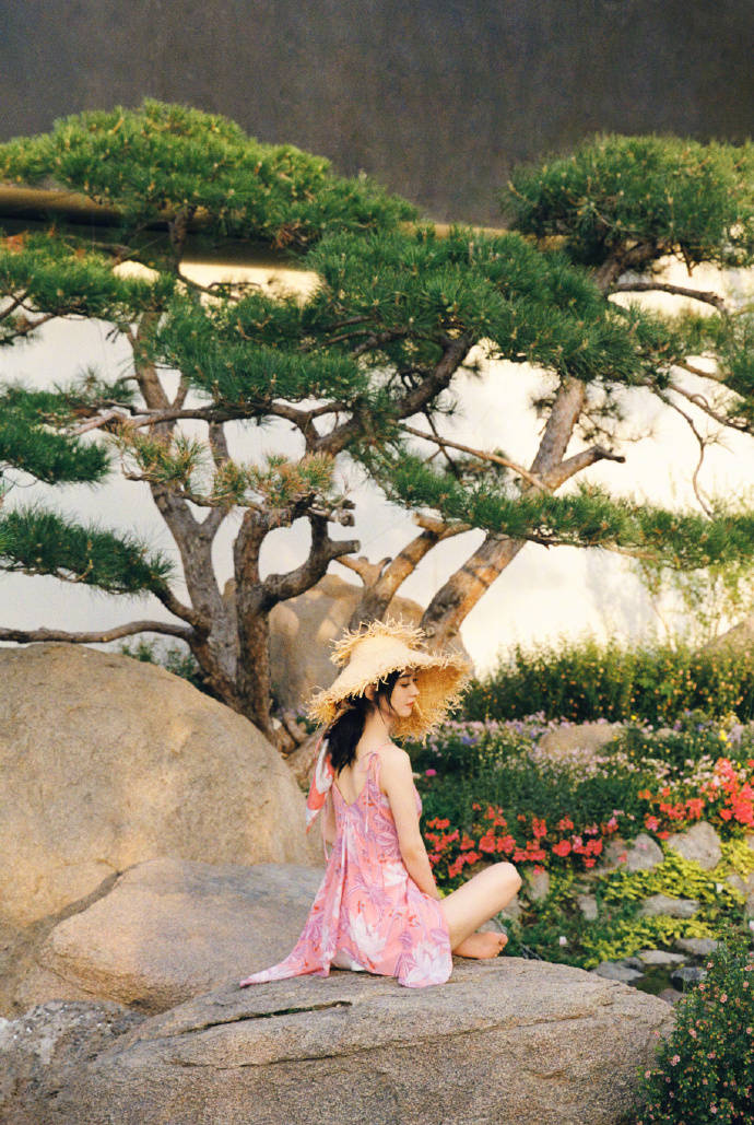 少女|赵丽颖俏丽清新 少女感十足