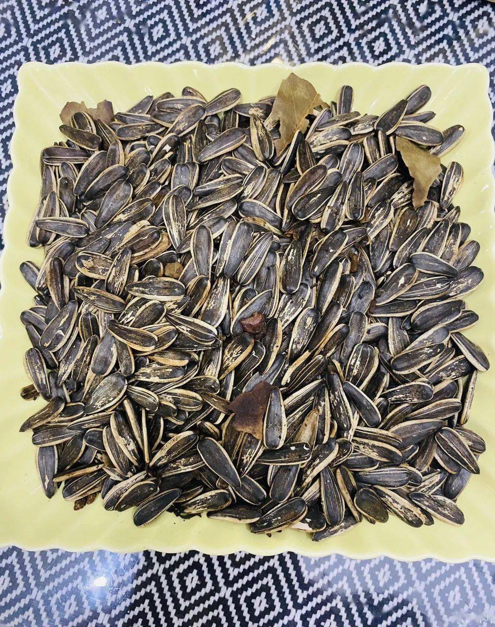 零食|好玩又好吃，网友却看得头皮发麻…姑娘自制零食