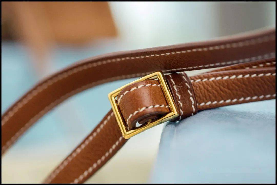 双肩包|四年了,我终于找到了好看耐用的完美双肩包!