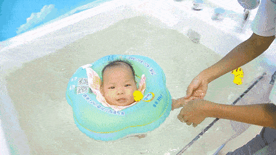 宝宝|洁净水质，超级放心！38.9元抢婴幼儿游泳套餐！游泳+抚触+洗澡...专业恒温水池
