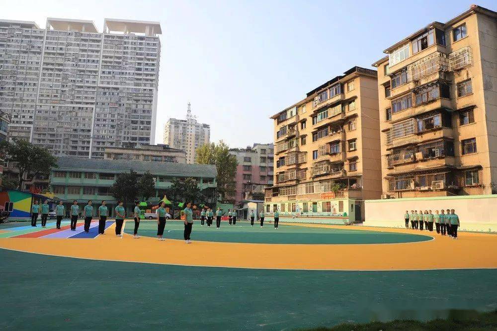 为此,广惠街道办事处 都匀市教育局,大西门社区,师院附中 都匀市二