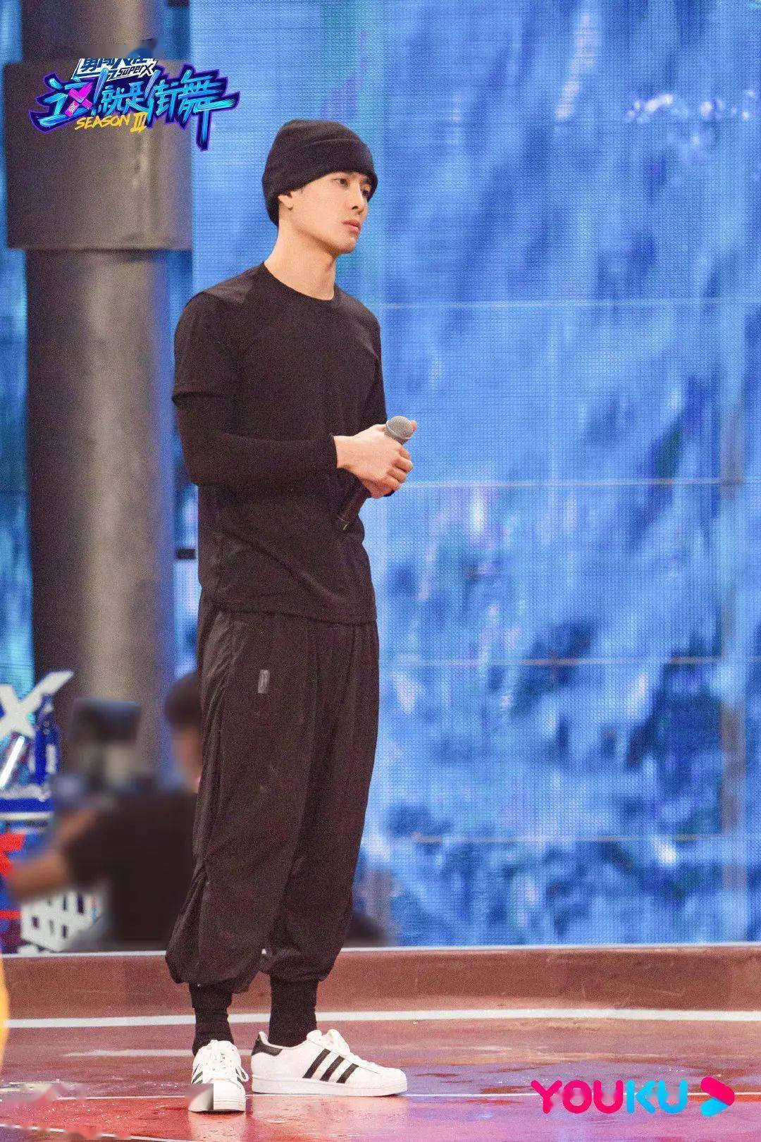 Air|现在不穿一双 LV 都不好意思说自己是 Sneakerhead?