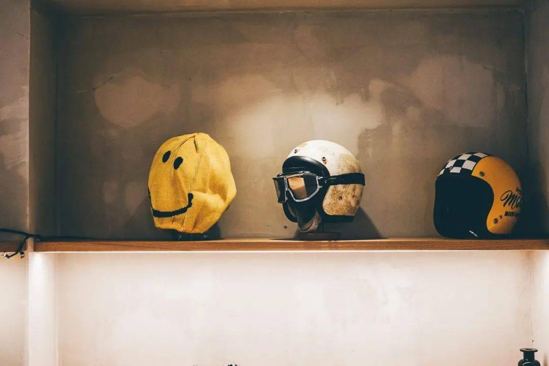 明星|编辑之选｜这位明星 DJ 把自己热爱的生活，开成一家咖啡店