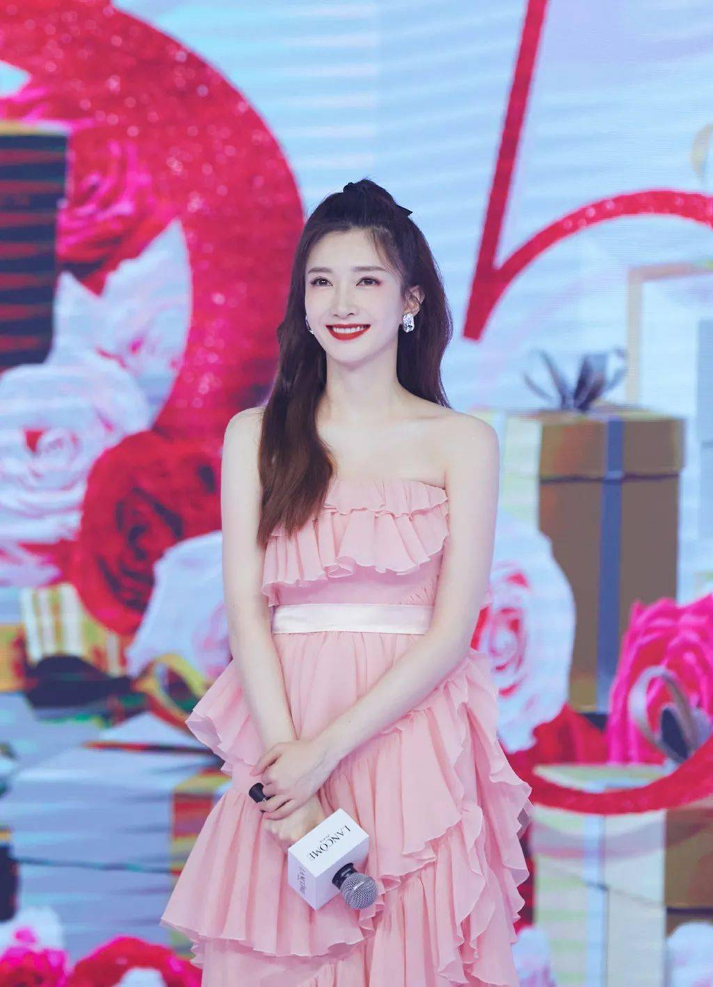 强肤光|美人计 | 女生见人才化妆（ps . 同事除外）