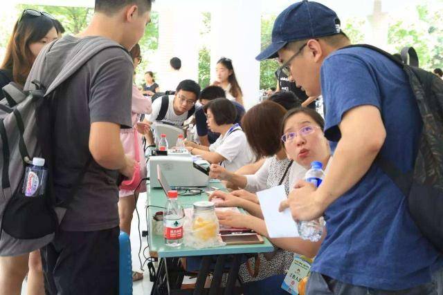 自我介绍|大一新生看过来 三类自我介绍该怎么做？