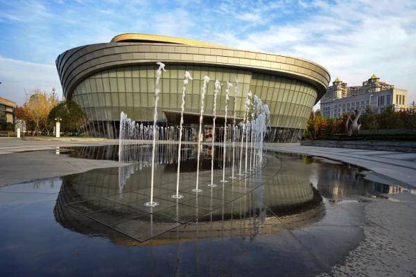 逢君|上戏返校指南 | 正是沪上好风景，初秋时节又逢君