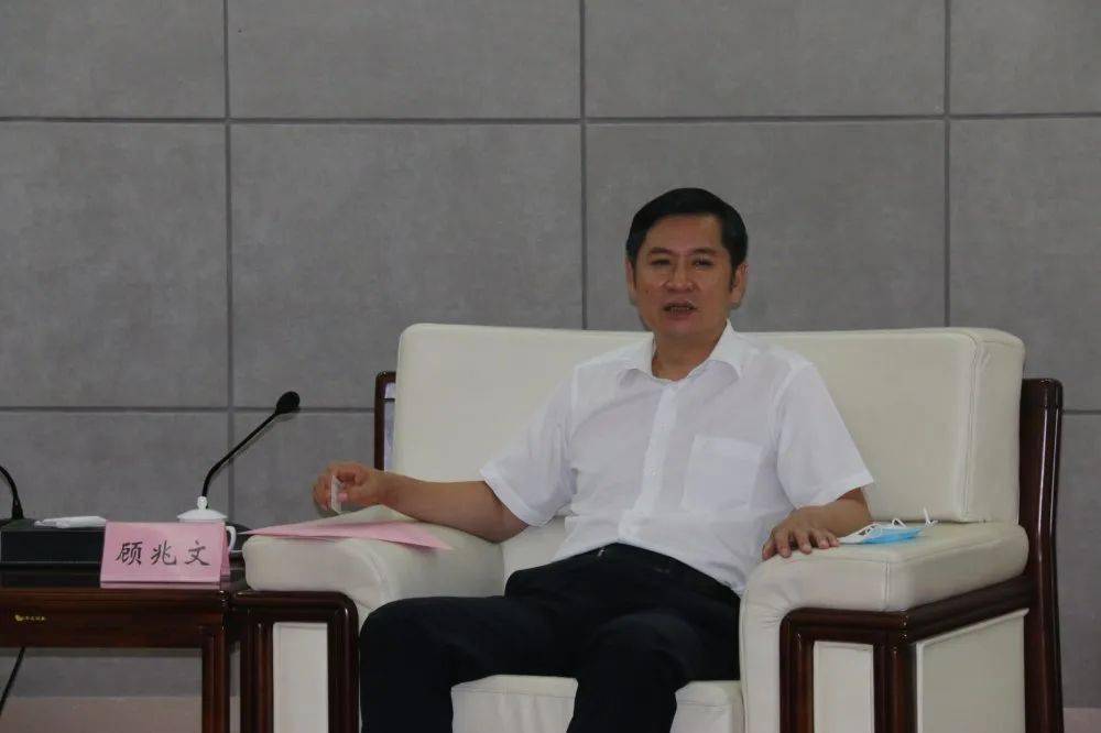 市委副书记顾兆文会见中关村天合科技成果转化工程院院长朱希铎一行
