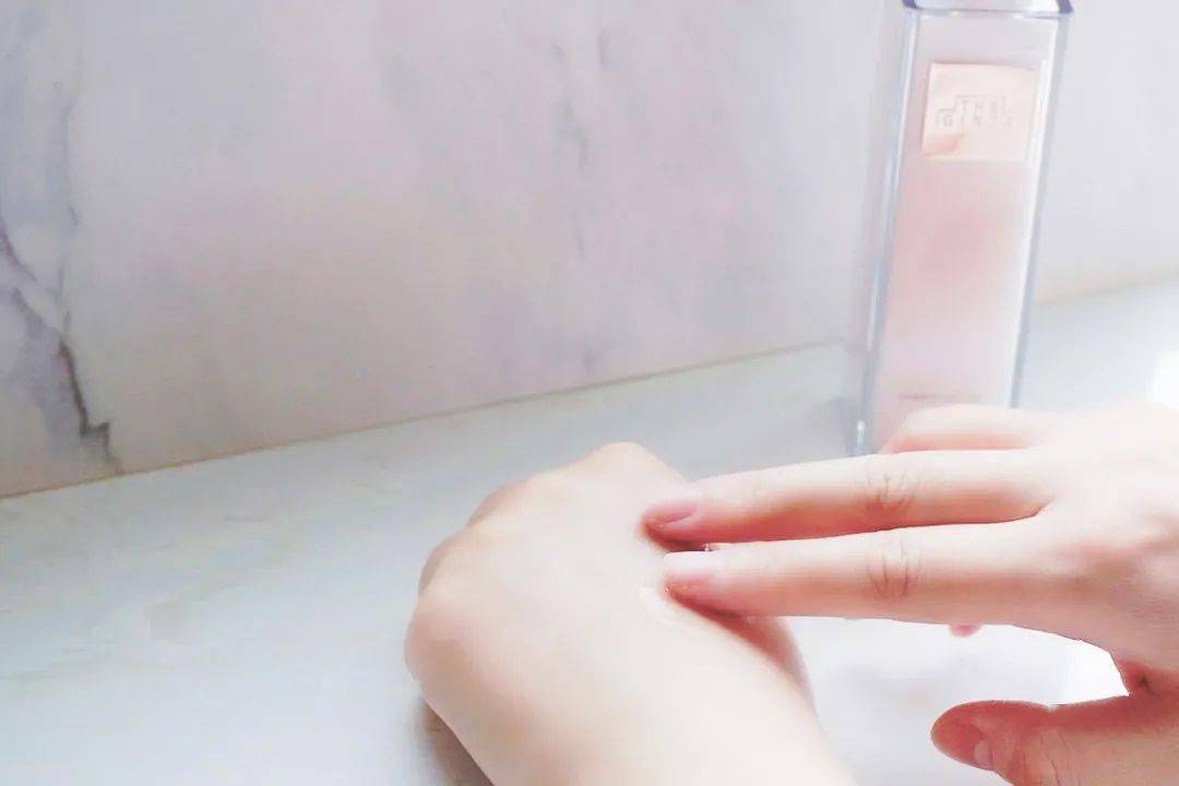 肌肤|女生30+,真正的极简护肤是“量身定制”!