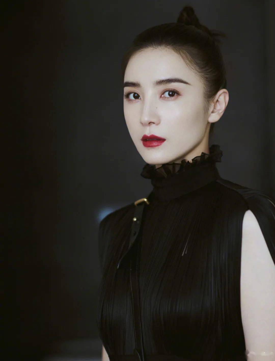 图片|宋佳的秋日限定妆，明天我就要安排上！