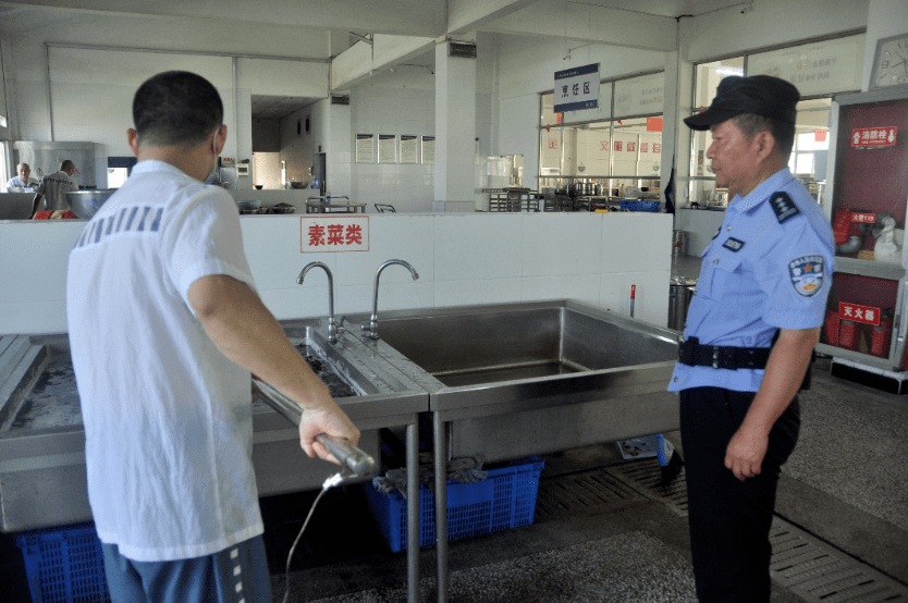 九成监狱管理分局:高温下的坚守 奋斗姿态书写政治担当