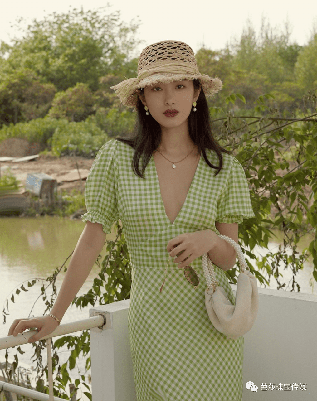 Dior|野生时尚博主杨采钰的40s复古风珠宝真是爱了爱了！