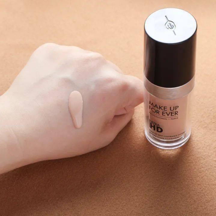 大牌|粉底越大牌越好用？测完这6款粉底之后我惊呆了！