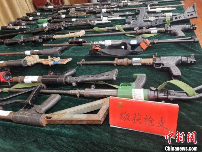 对外出售"坤尚宝马x7免顶射钉器",且购买人数众多,涉枪犯罪隐患极大