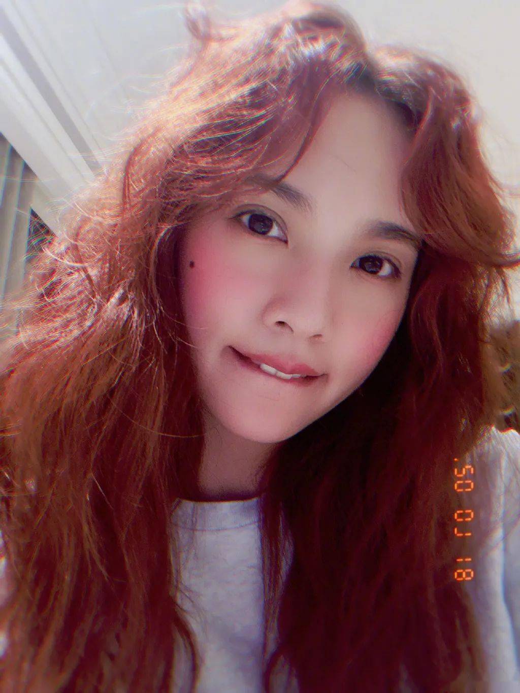 女生|金晨的点痣妆，长在了我的审美点上