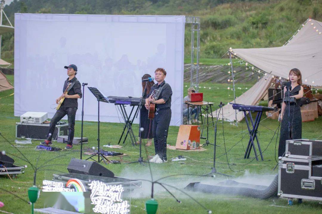 草地,音乐,露营 让相遇成为悠悠日常,定格生态城一夏的美好!