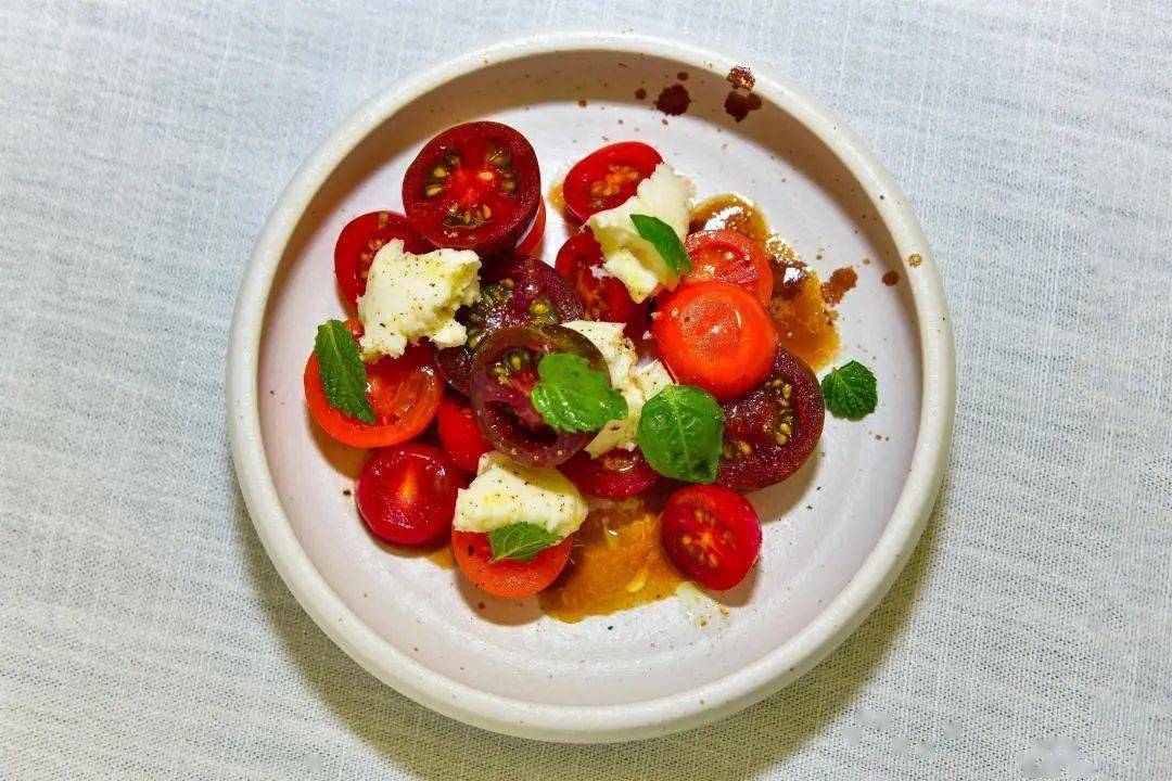 Bistro|【Alan’s Bistro】外滩｜浪漫法式餐厅！258元双人套餐！曾两度获评黑珍珠餐厅！进口食材！优质服务！闹中取静的舒适环境