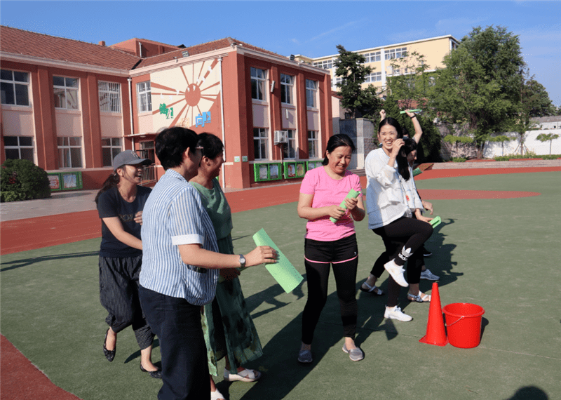 青岛永平路小学 | 乘风破浪的老师,我们成团吧!