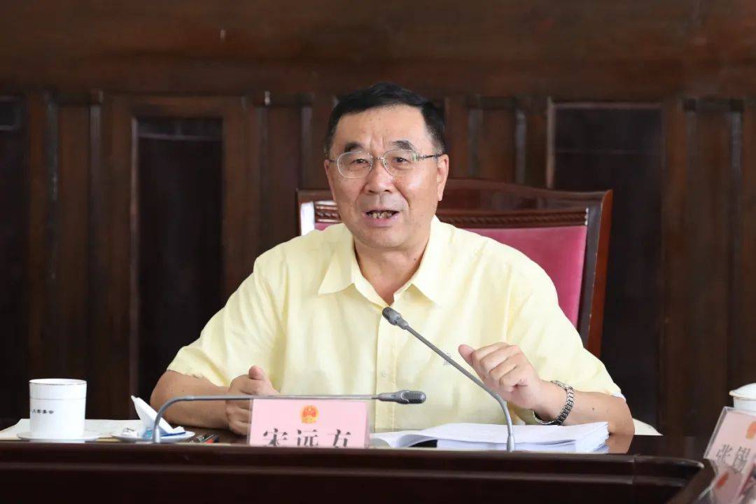 2020上半年青岛经济g_青岛经济贸易学校图片(3)