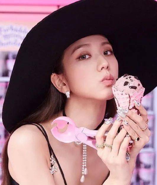 感觉|BLACKPINK新歌MV太好看，美甲比彩妆还惹眼！