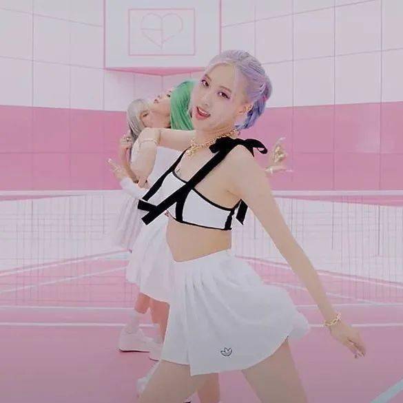 感觉|BLACKPINK新歌MV太好看，美甲比彩妆还惹眼！