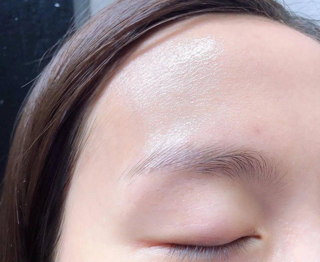 水宝宝|日本家庭主妇最爱的懒人面霜！3分钟让大干皮变成“水宝宝”！每7秒卖出一瓶，李佳琦疯狂打call！