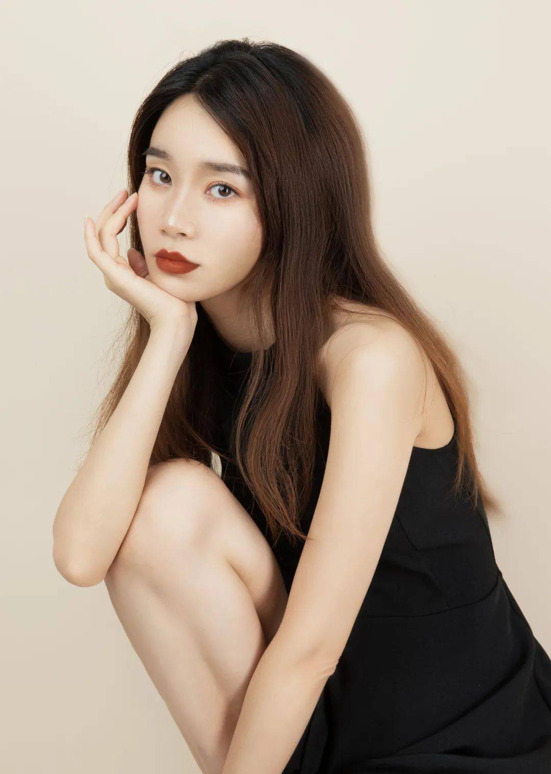 口红|我摊牌了，初秋气质感妆容的秘诀其实是这个......