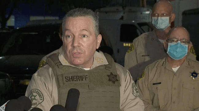 特朗普怒了：畜生！