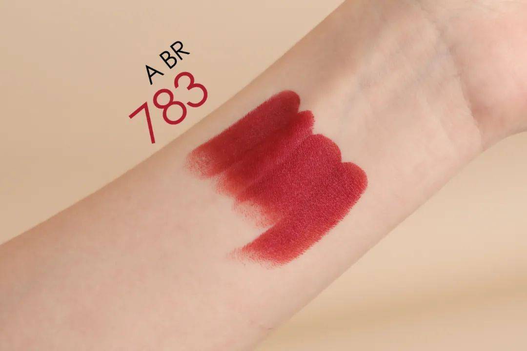 口红|我摊牌了，初秋气质感妆容的秘诀其实是这个......