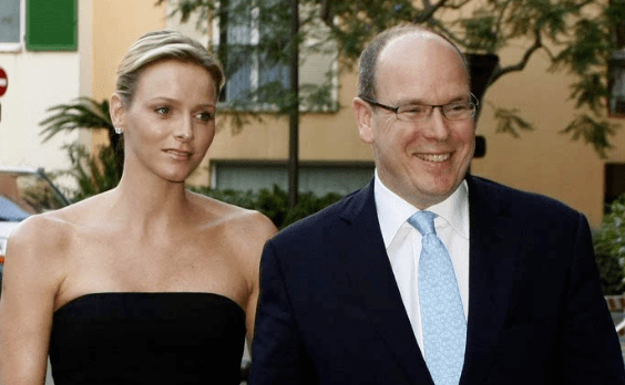 婚纱|巩俐差点当王妃？最终却输给更年轻的她？哭着穿上20000多颗珍珠婚纱…